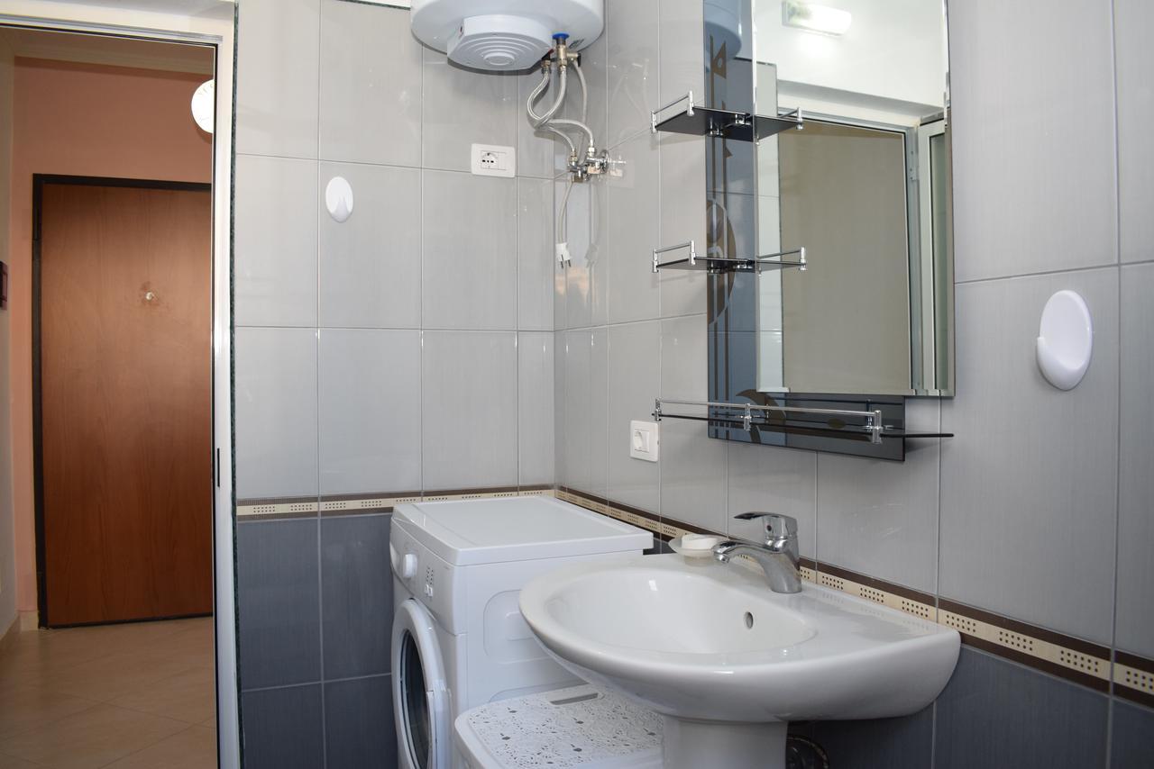 Uani Apartment Durrës Exterior foto